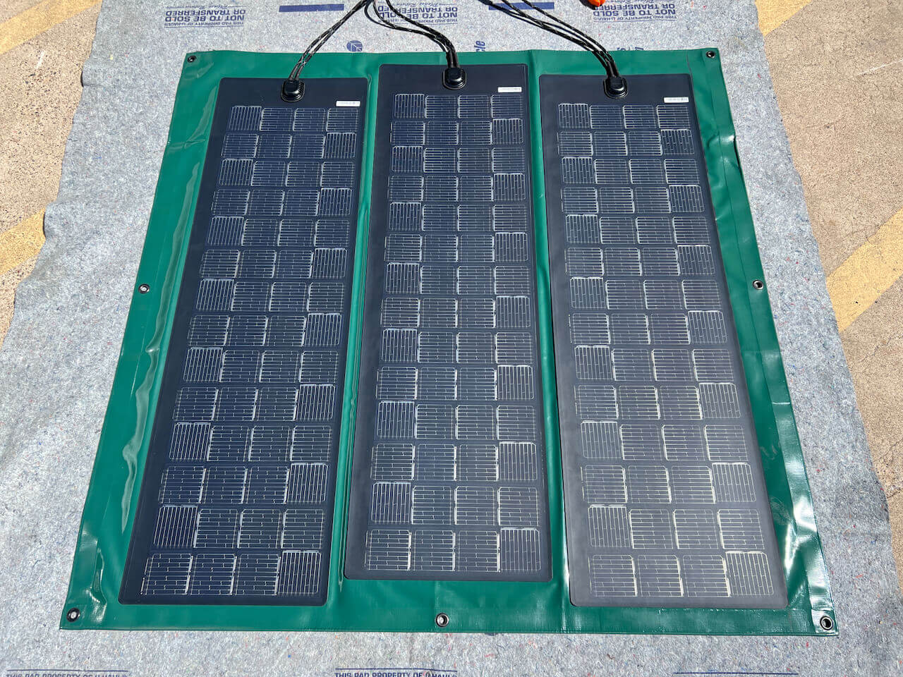 Original Image: New Use Energy – Suncase HexFold 420W (70W x 6), high-power, foldable Solar Array